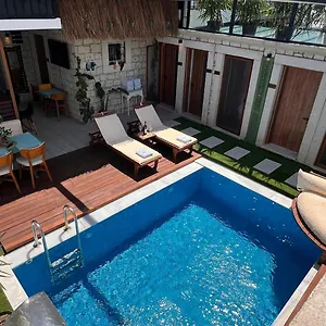 Elin Alacati Hotel