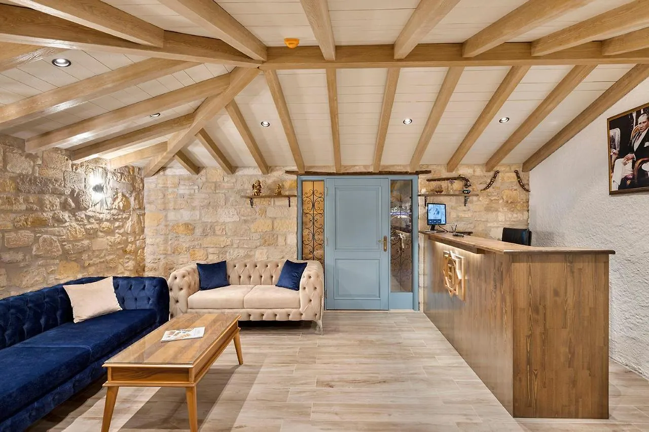 Hotel Eflin Haus Historical Place & Monument Cesme