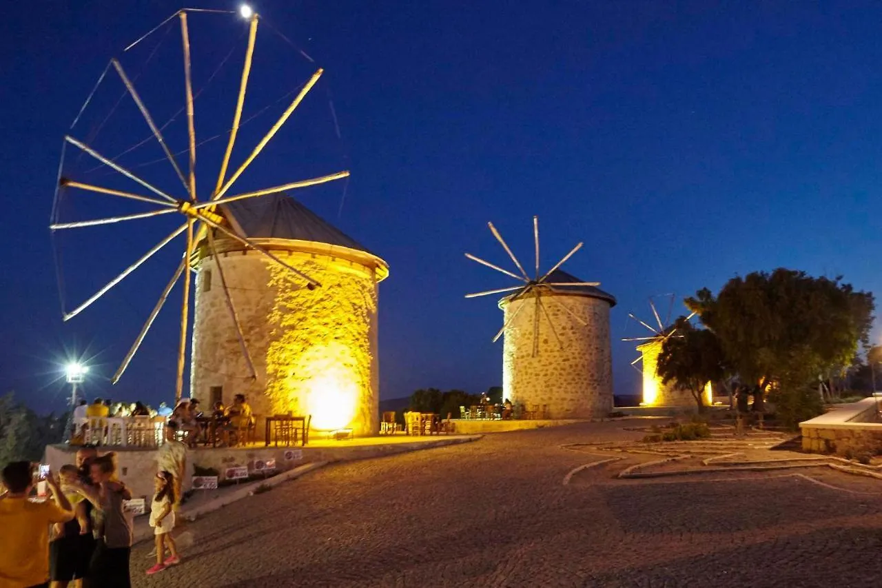 Eflin Haus Historical Place & Monument Cesme Hotel